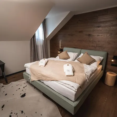 - D9 Guest house