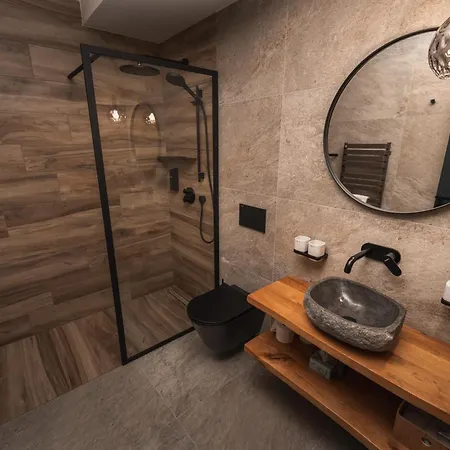 - D9 Guest house *