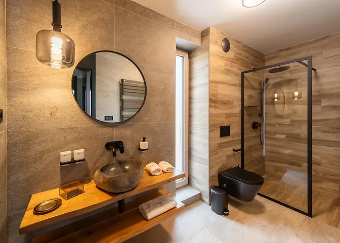 - D9 בית הארחה 3*